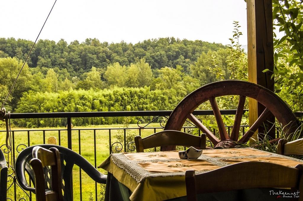 Agriturismo La Praduscella Fivizzano Luaran gambar